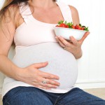 Клубника при беременности: вредна или полезна?